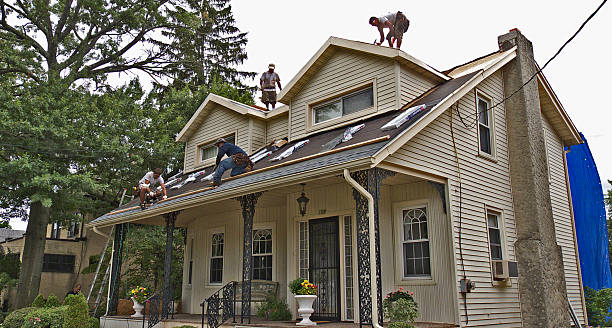 Best Commercial Roof Installation  in Blue Hills, CT